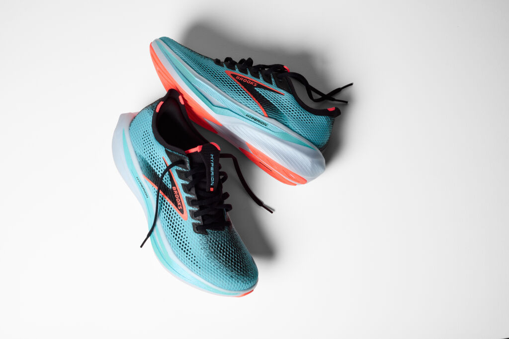 Brooks Hyperion 3 M - Miesten vauhtijuoksukengät | Intersport